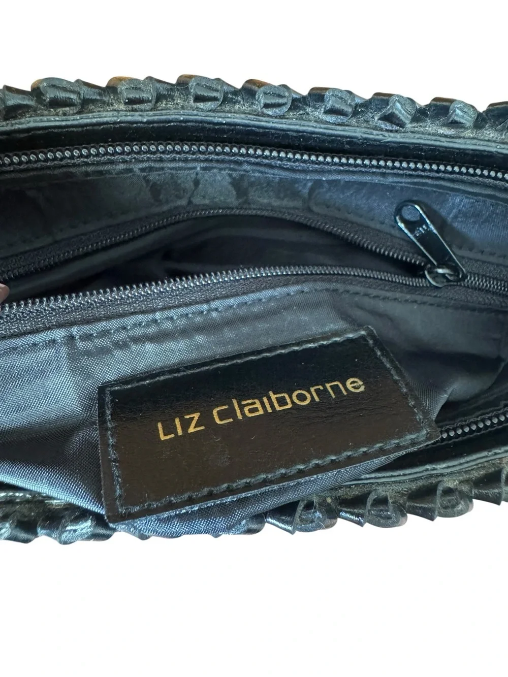 Everyday Vintage Liz Claiborne Weave Black Crossbody Bag